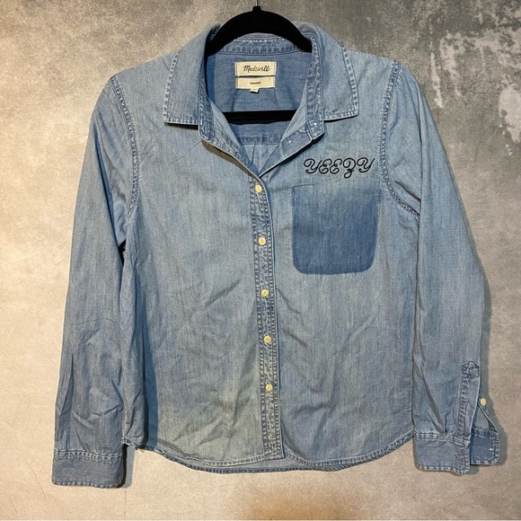 Madewell Denim Button Up Shrunken Ex Boyfriend Shirt Sz Large Monogrammed - Picture 2 of 10